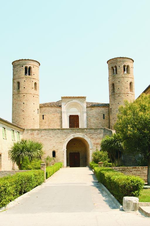Hotel San Claudio Corridonia Exterior foto