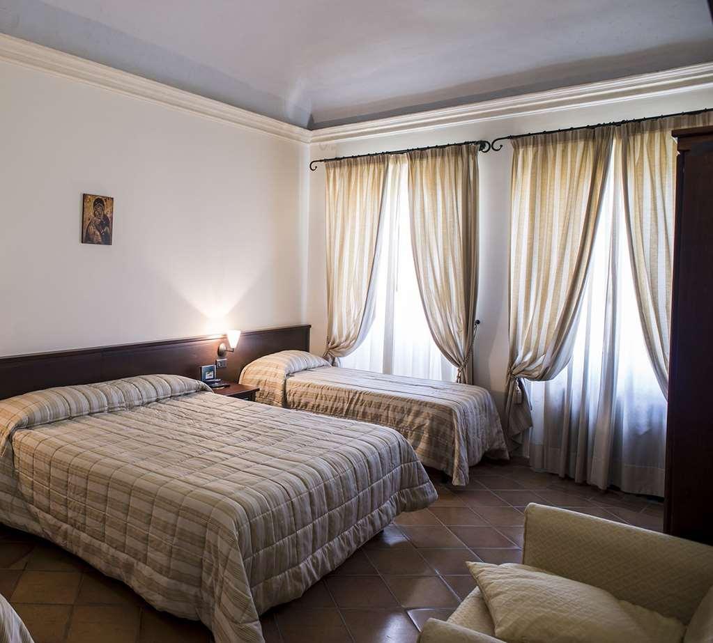 Hotel San Claudio Corridonia Zimmer foto